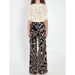 Iconic Milk Pullover