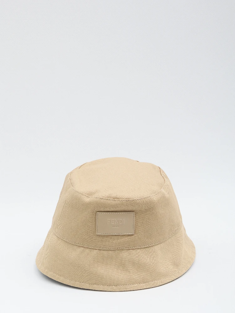 Beige bucket hat