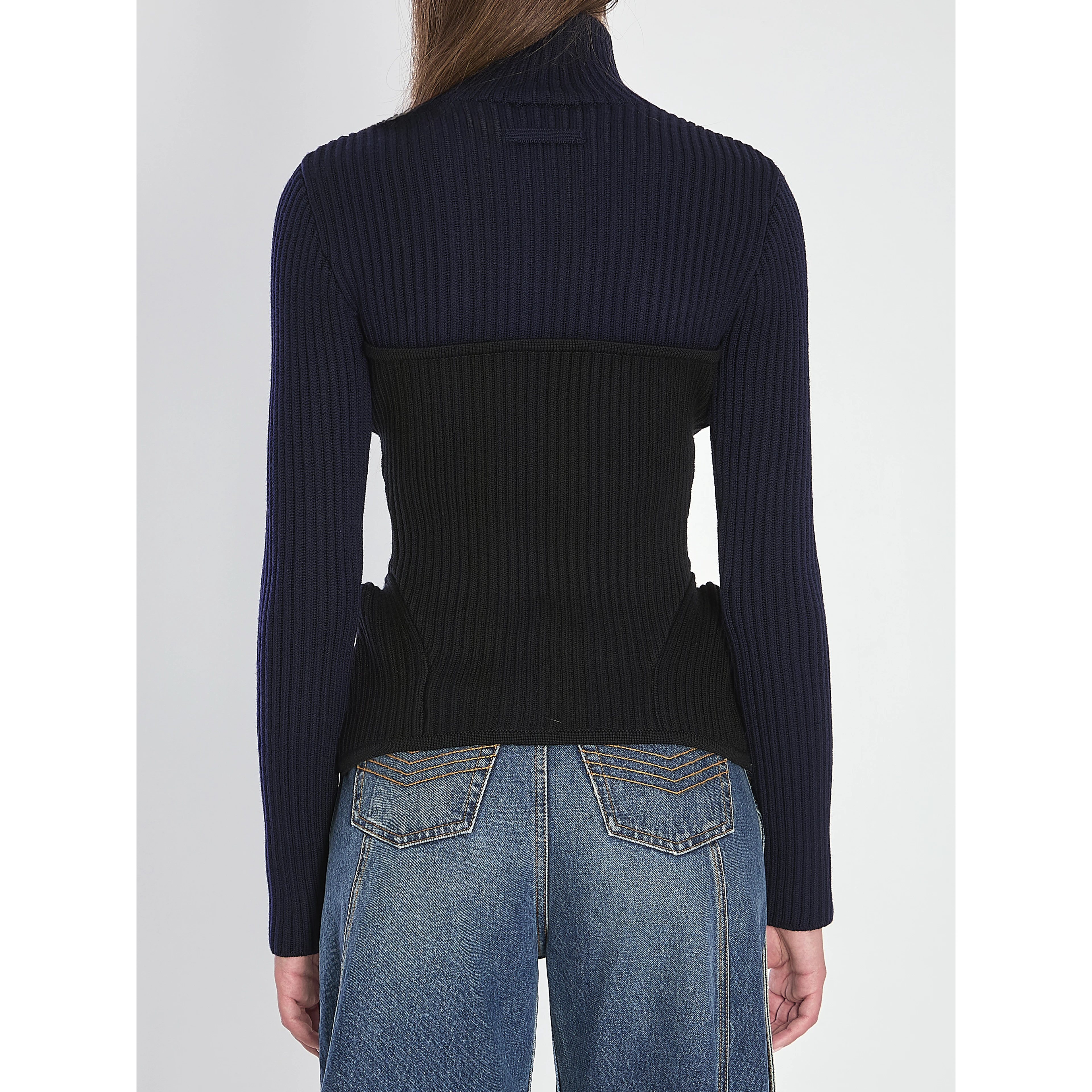 Ribbed knit pullover