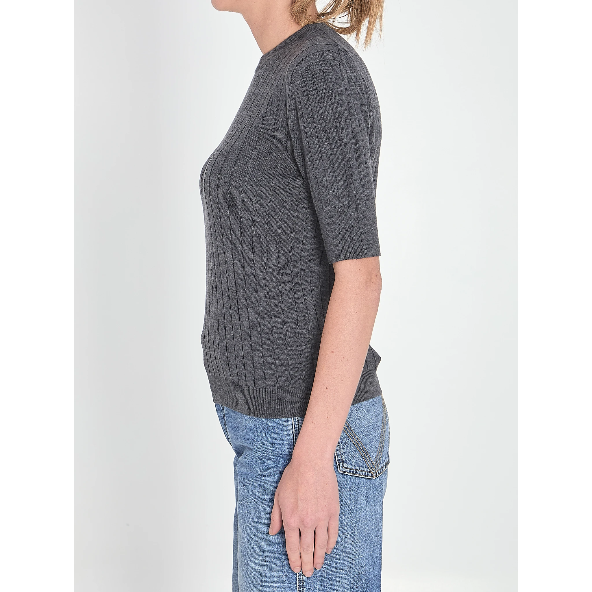 Ribbed knit cropped top
