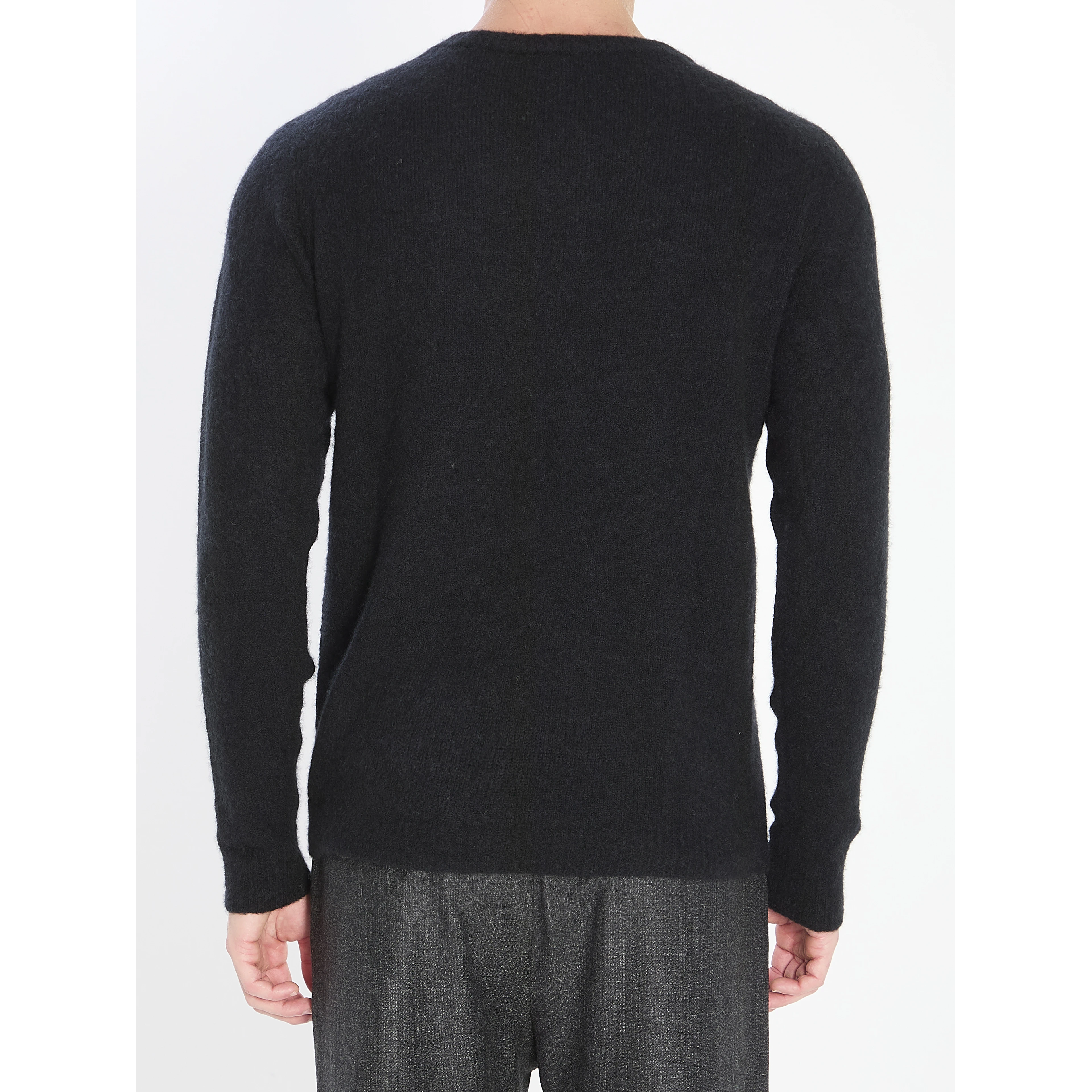 Crewneck sweater
