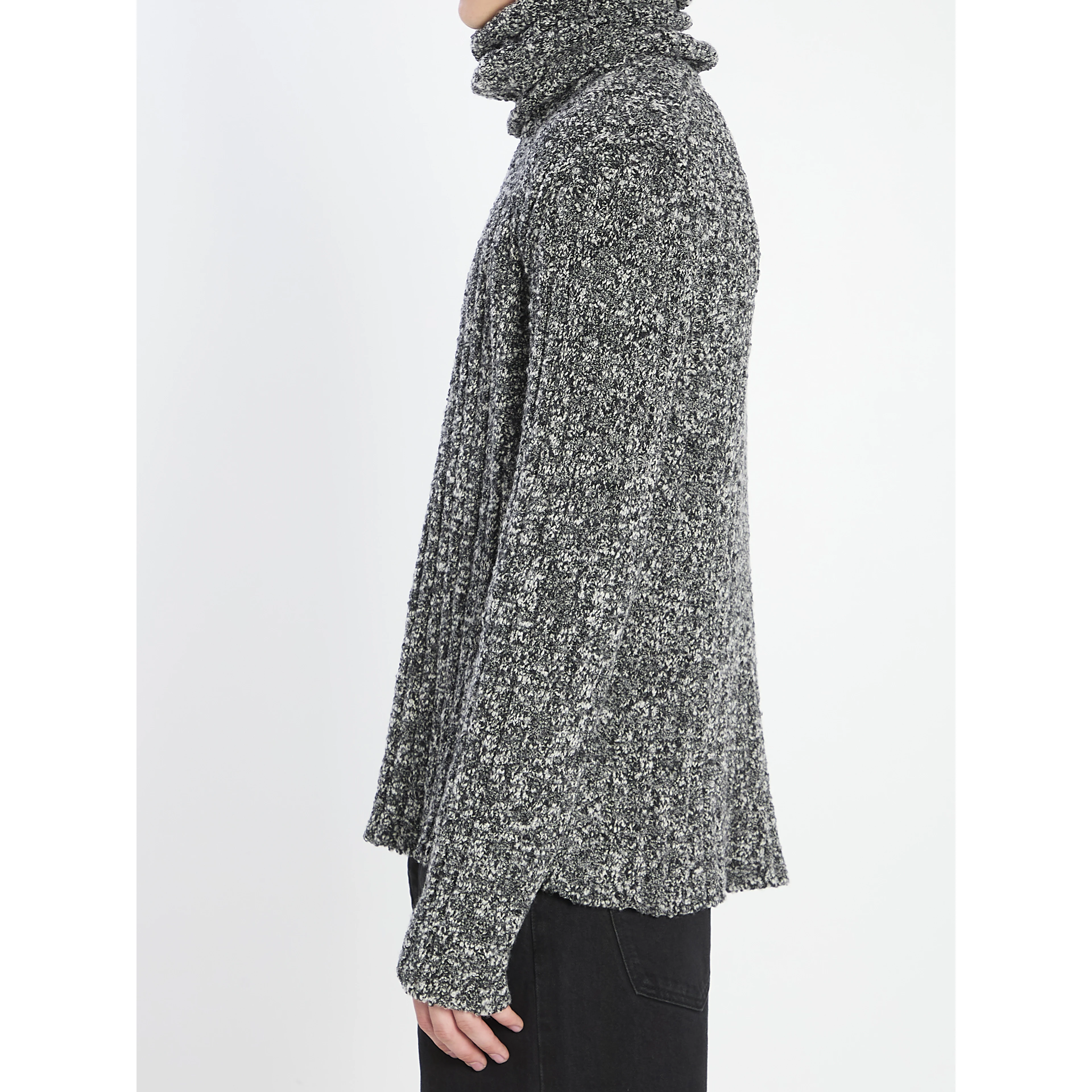 Turtleneck pullover
