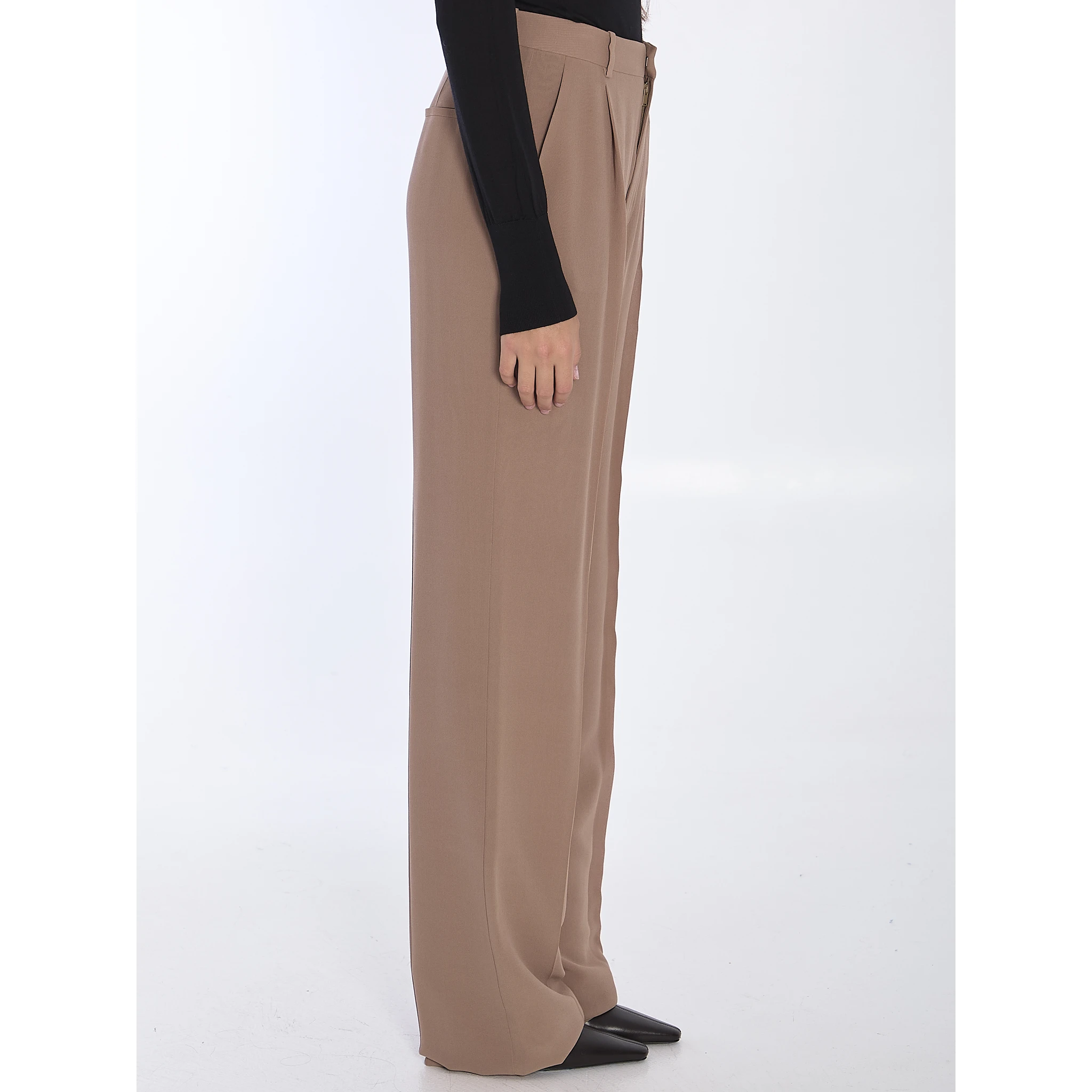 بنطلون من الكريب الحريري