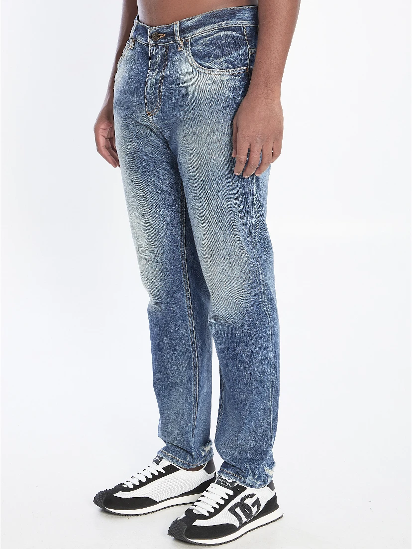 Denim pants with plaque