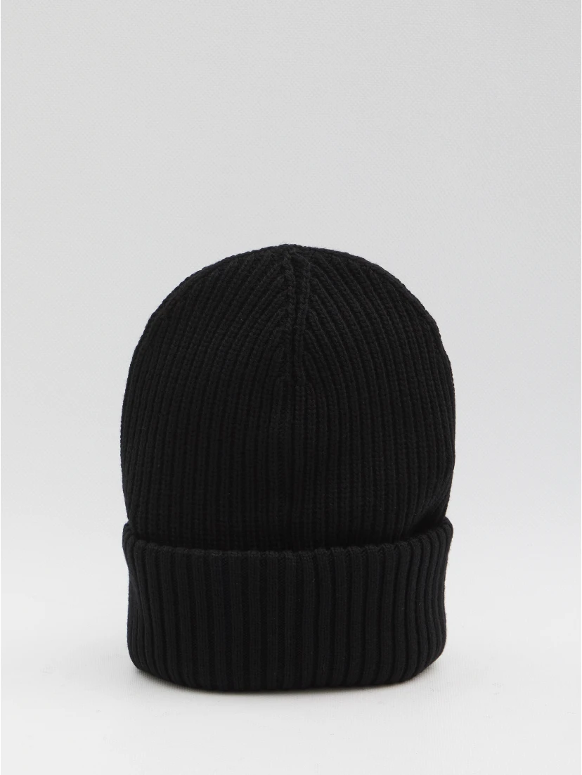 Genius EE72 beanie