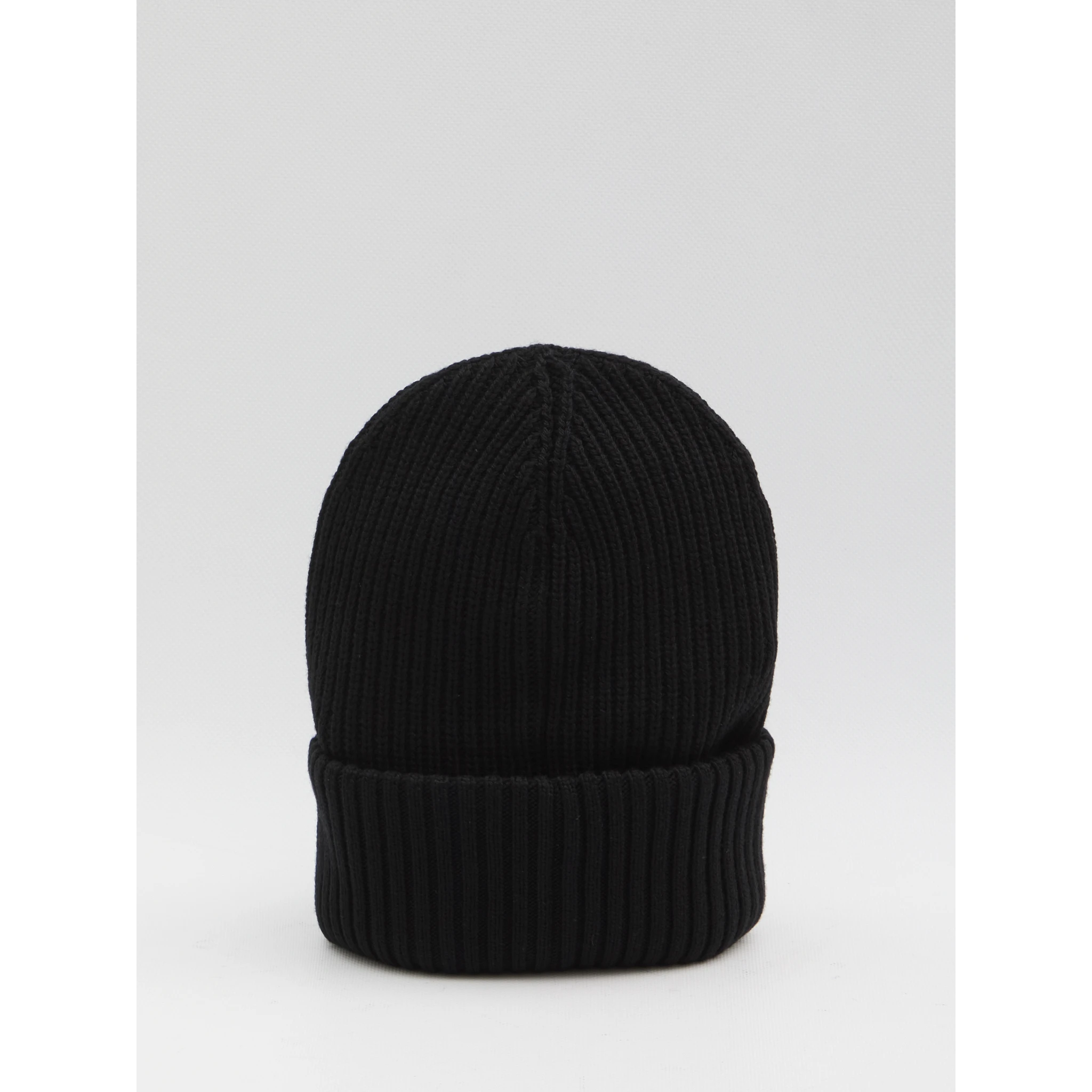 Genius EE72 beanie