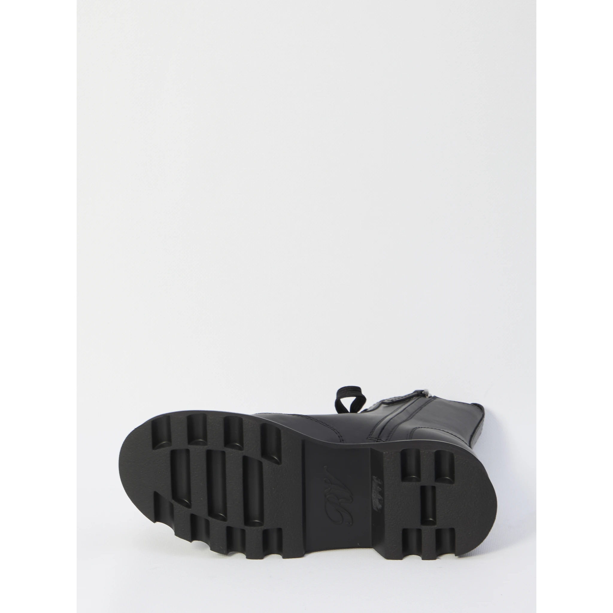 Viv Rangers combat boots