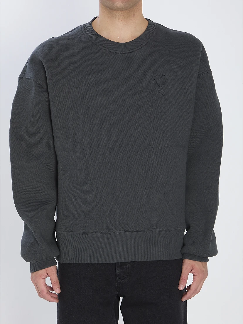 Crewneck fleece sweatshirt