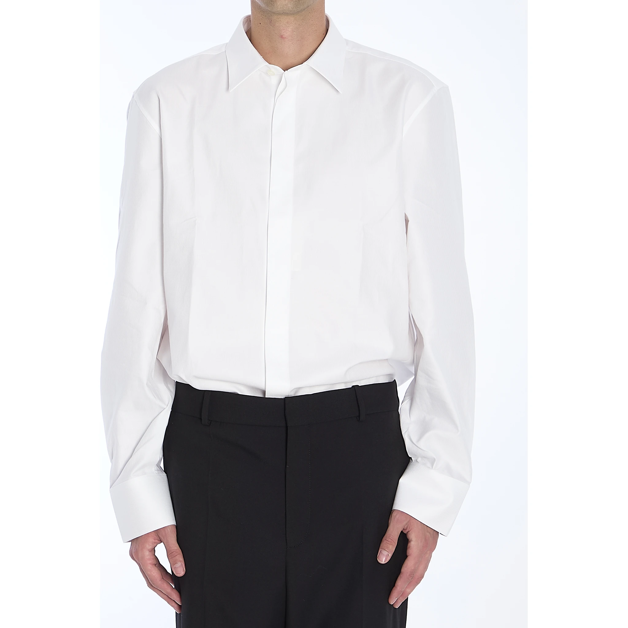 قميص من قماش البوبلين القطني المخطط