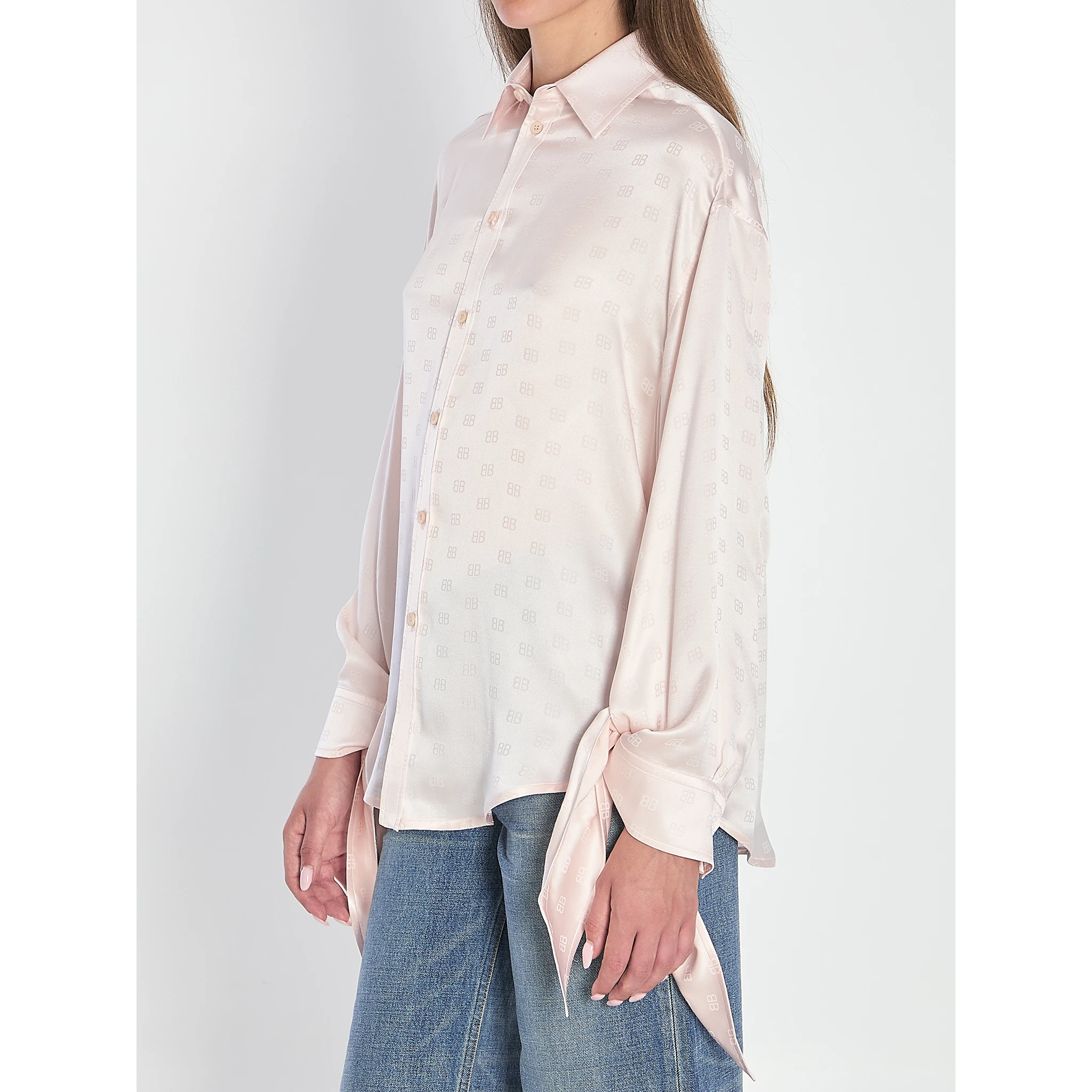 Silk shirt with knotted cuffs