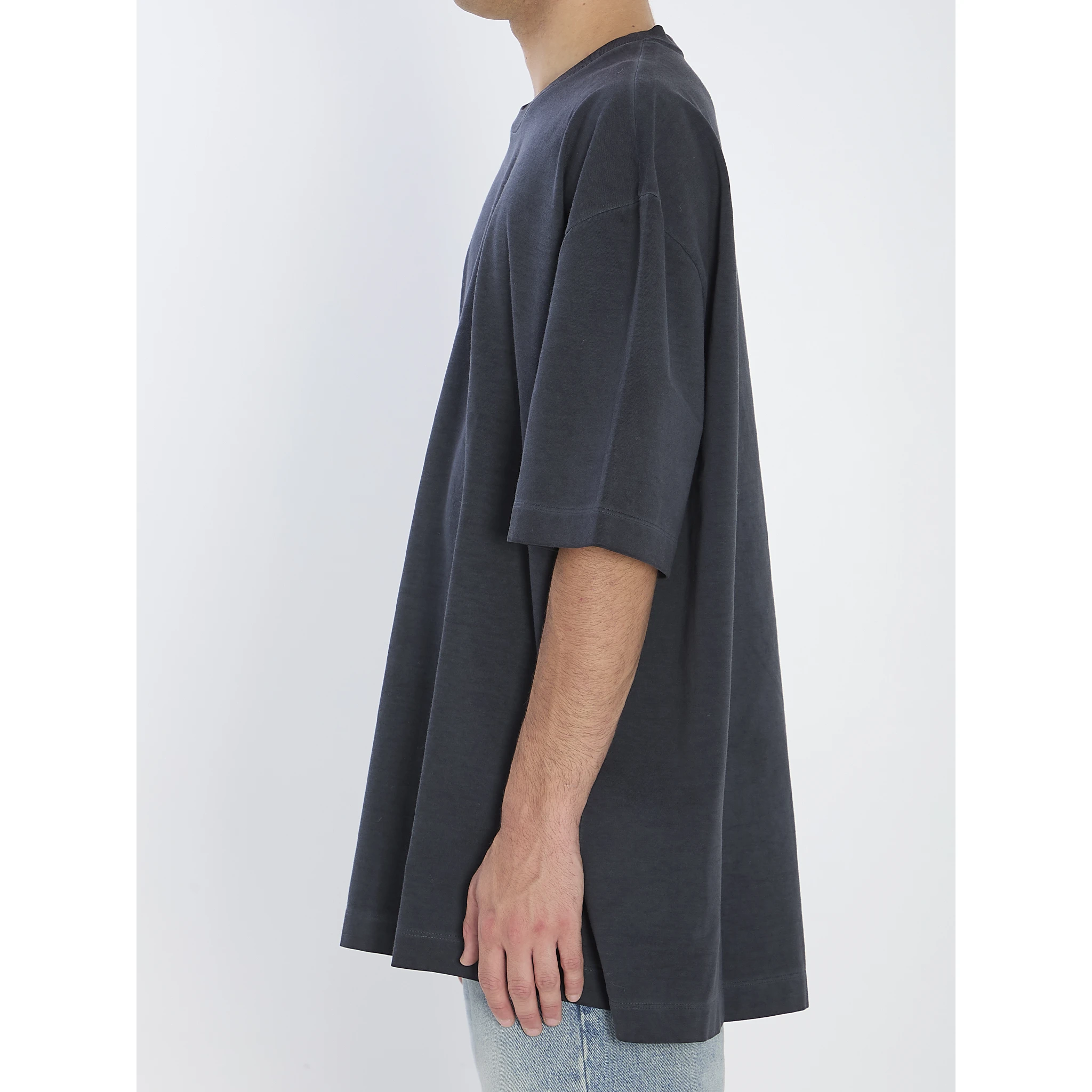 Craw neck T-shirt