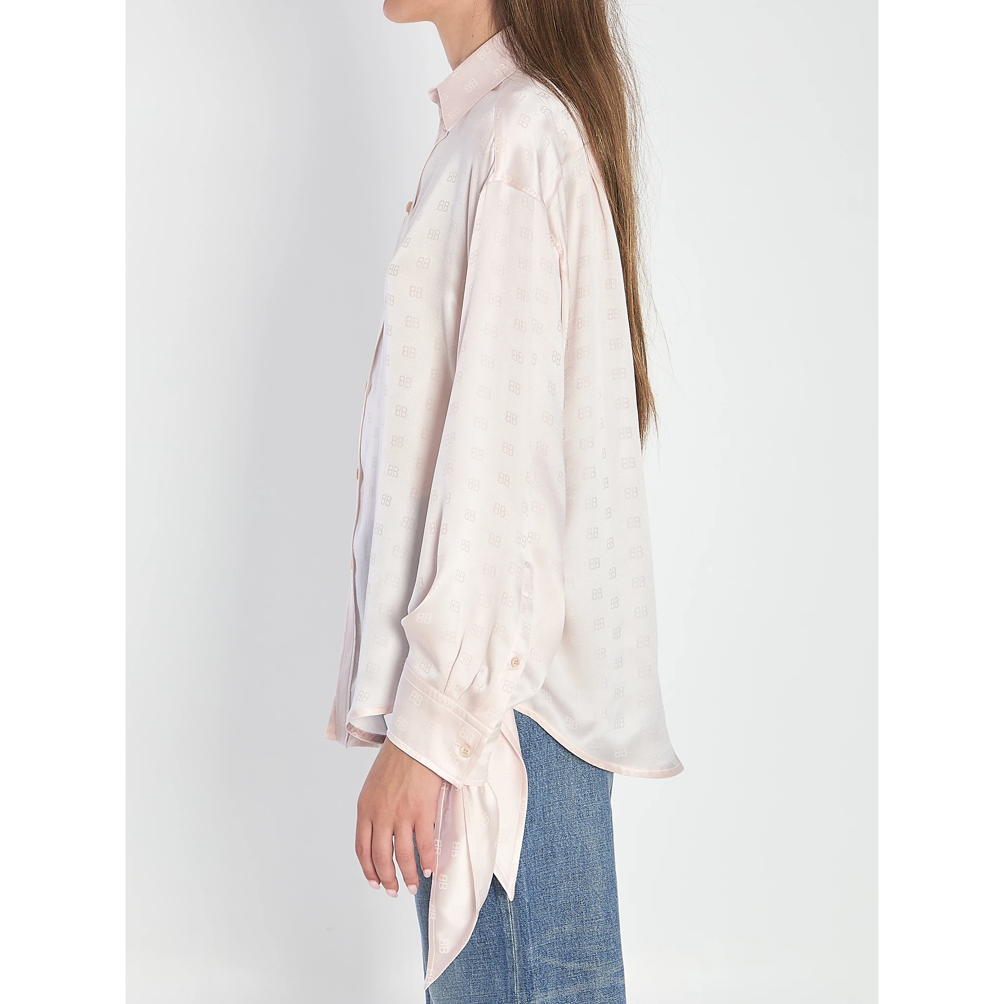 Silk shirt with knotted cuffs