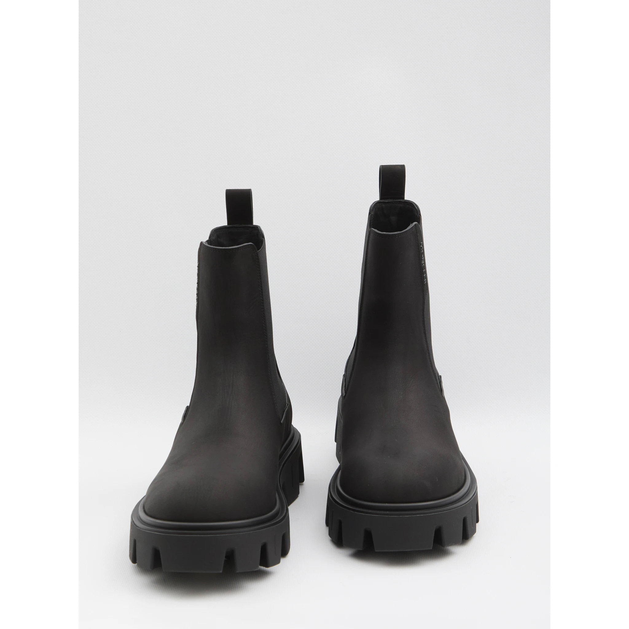 Chelsea Peak City boots in nubuck.