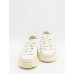 حذاء رياضي منخفض من ميداليست