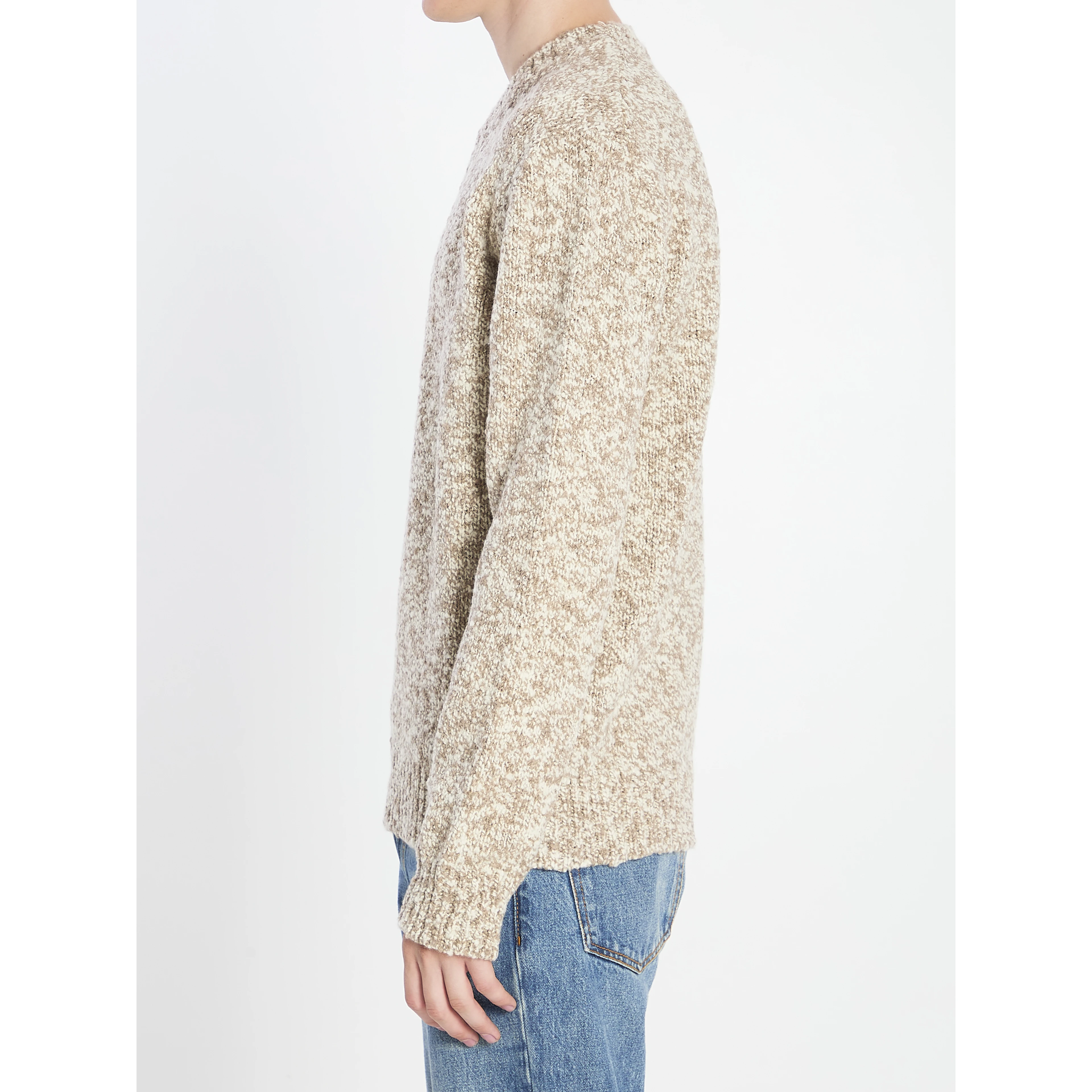 Crew neck pullove