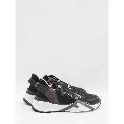 أحذية رياضية من فندي فلو