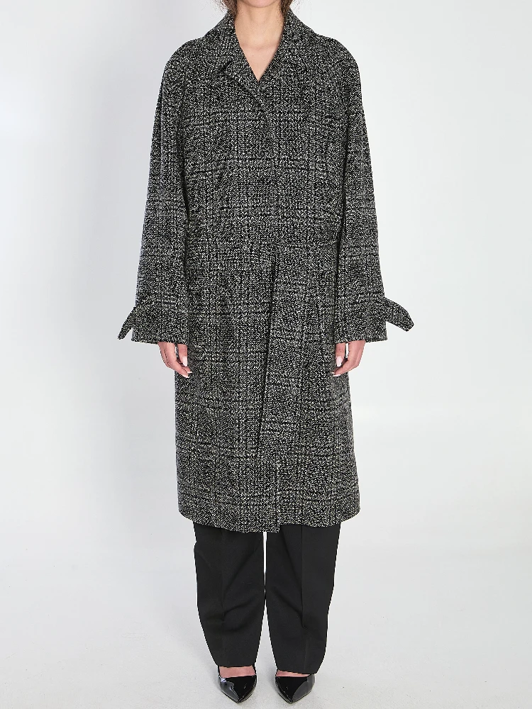 Raglan coat