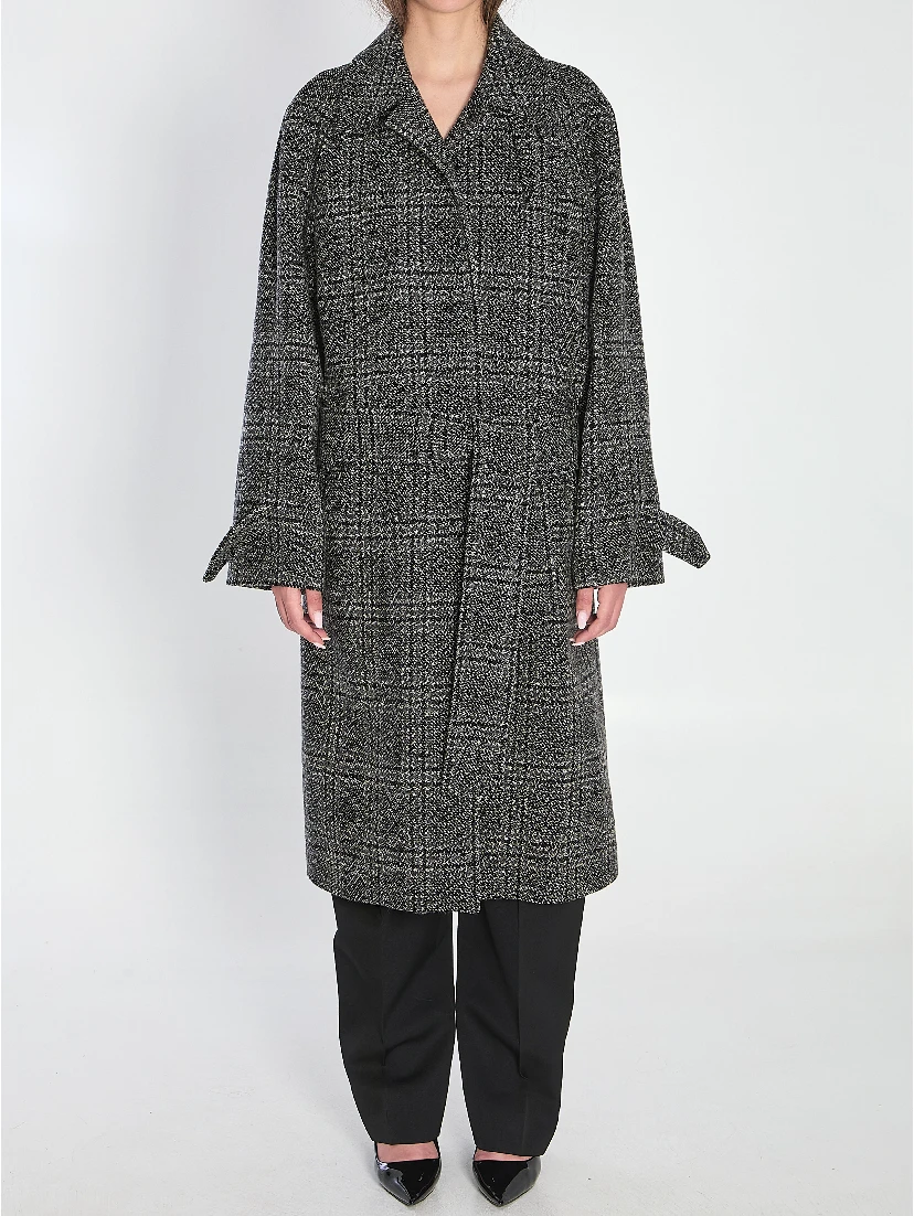 Raglan coat