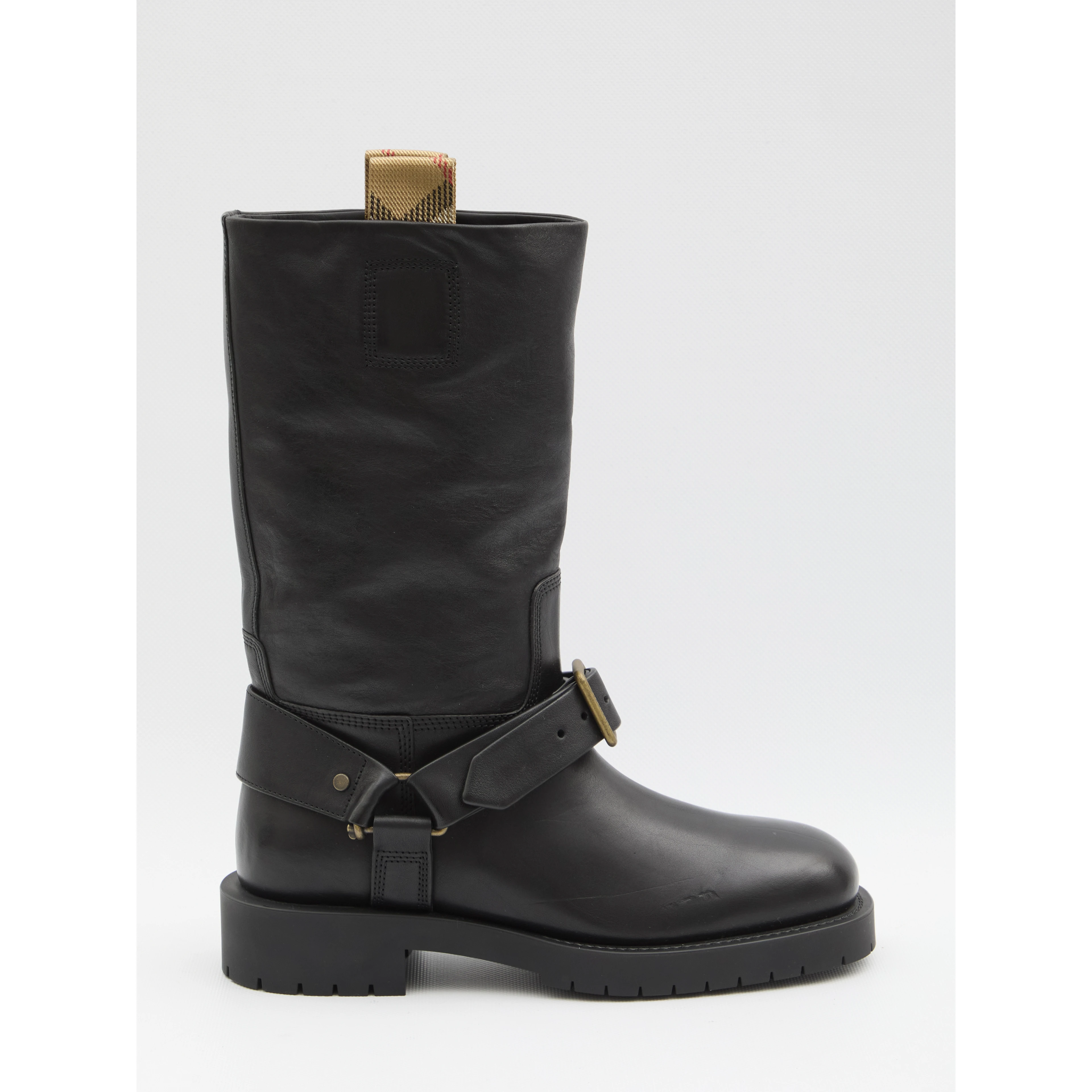 Saddle boots