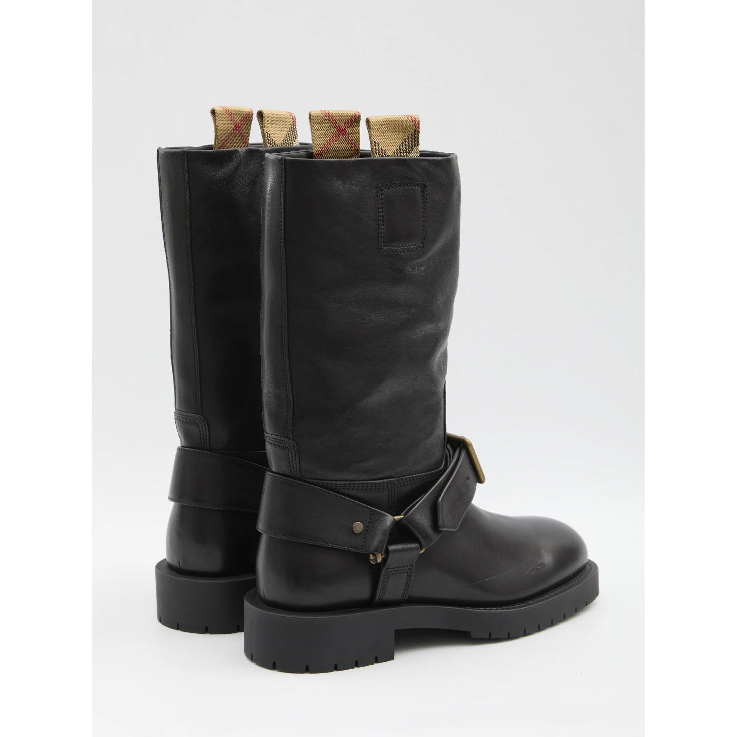 Saddle boots
