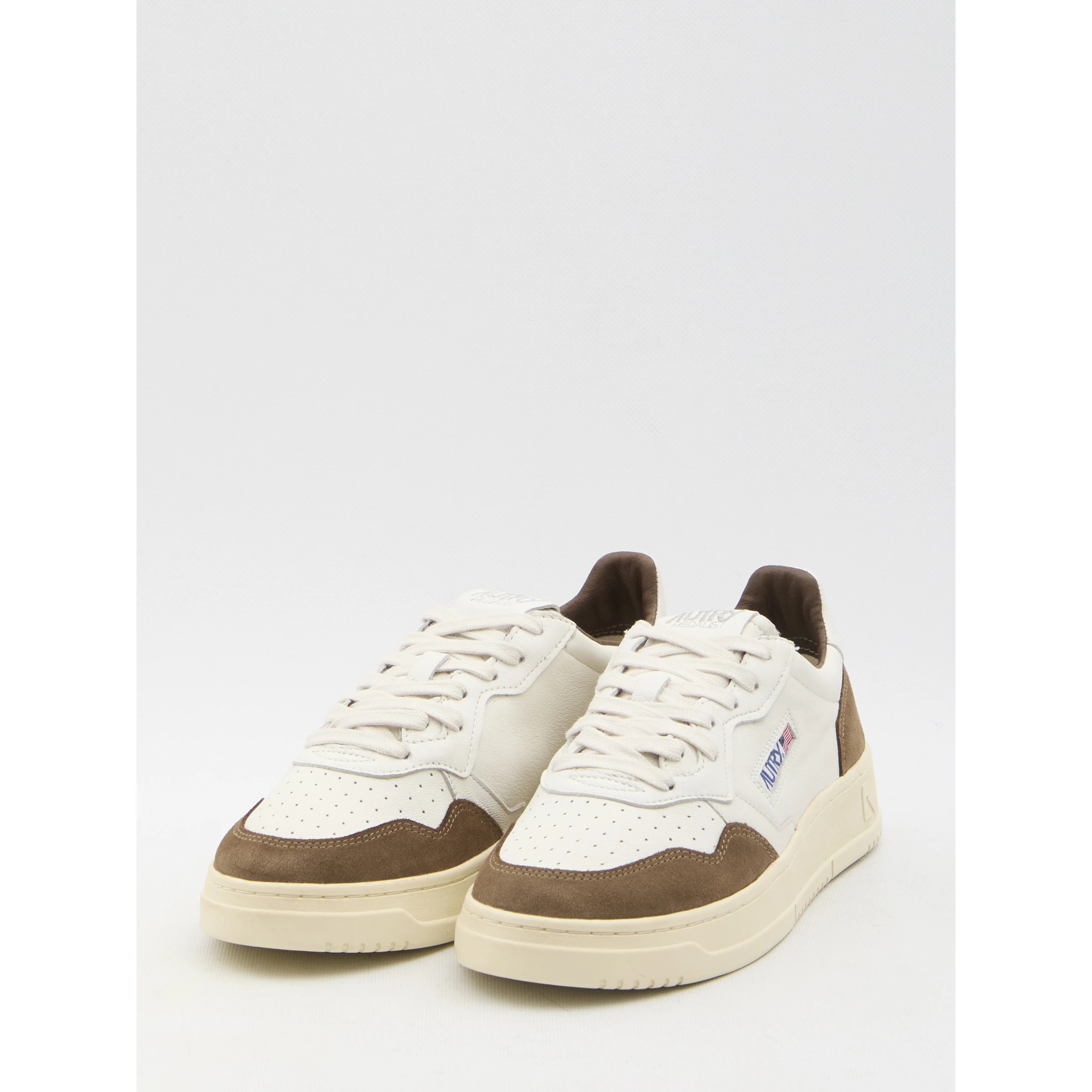 Medalist Low sneakers