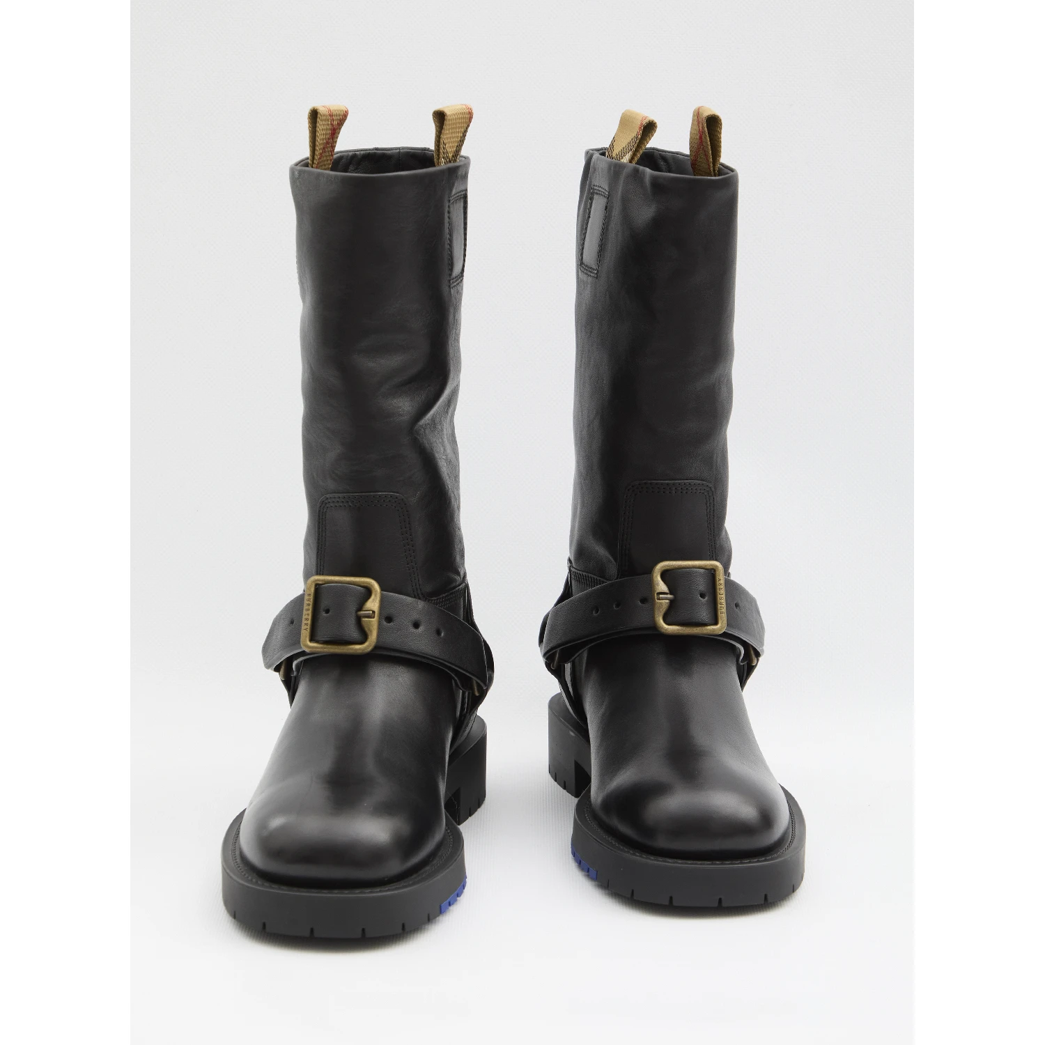 Saddle boots
