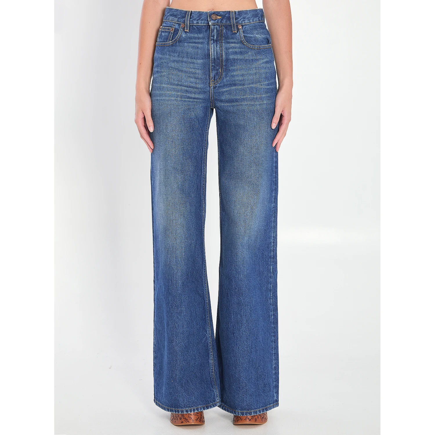Wide-leg Jeans