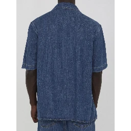 Shirt with metallic V Detail