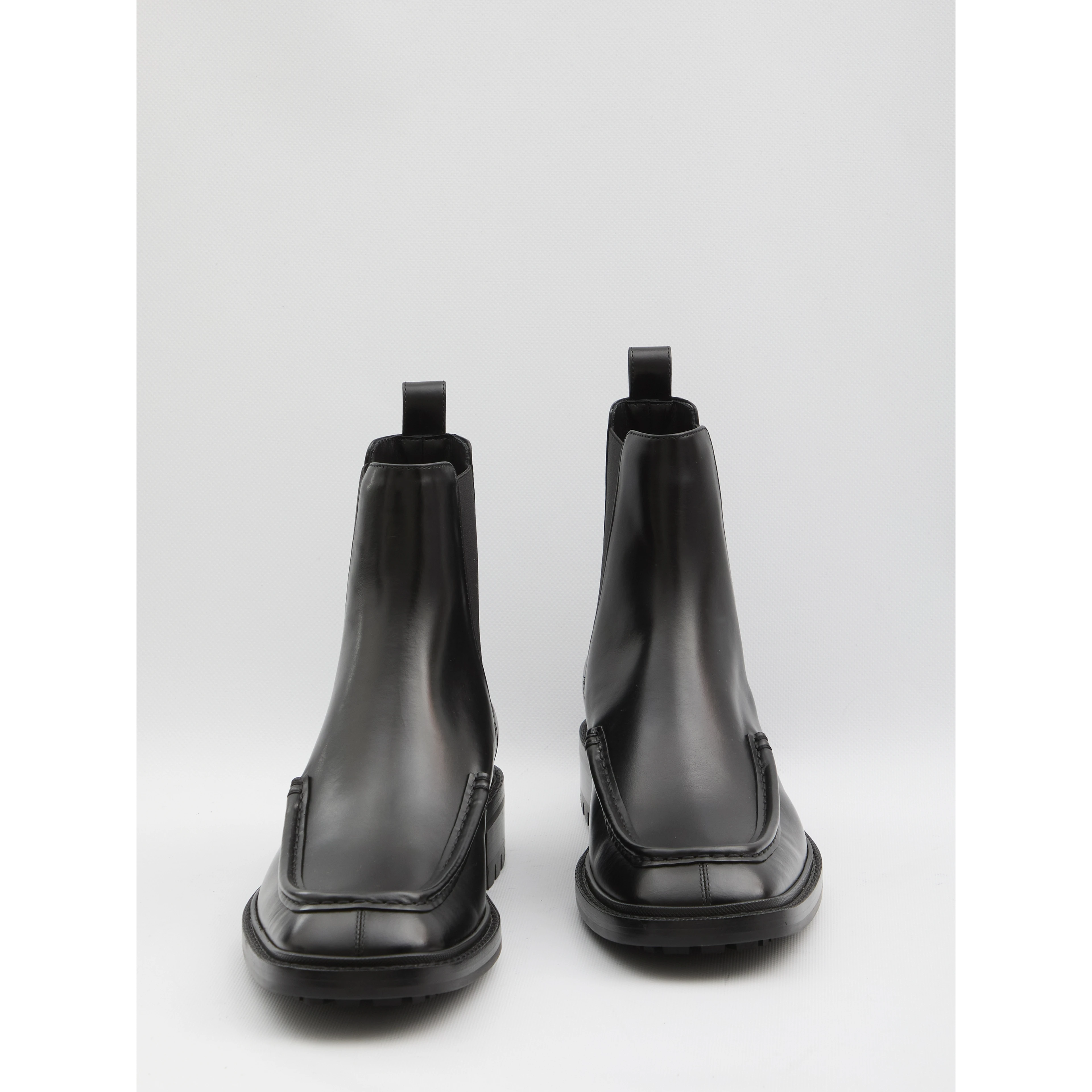 Joe Chelsea boots