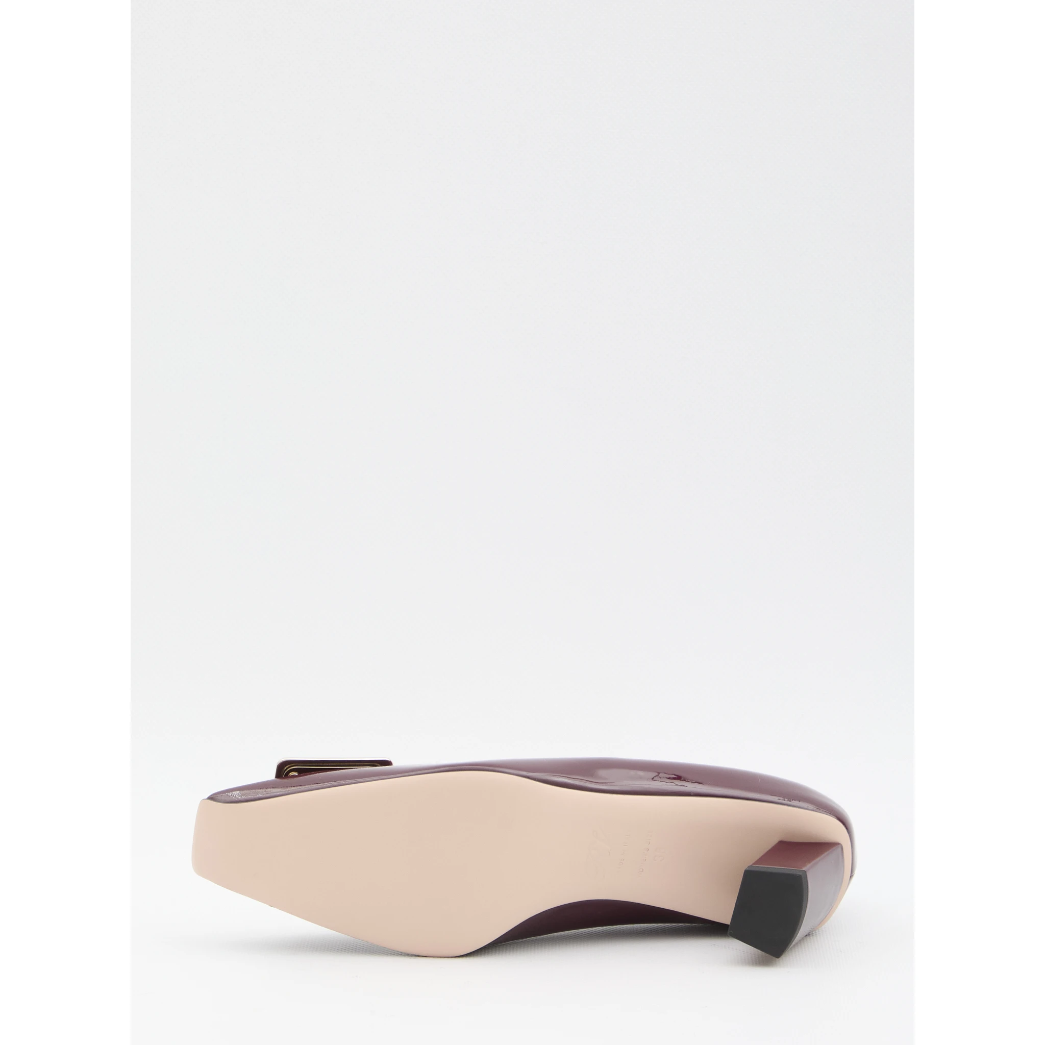 Leather slingback pumps