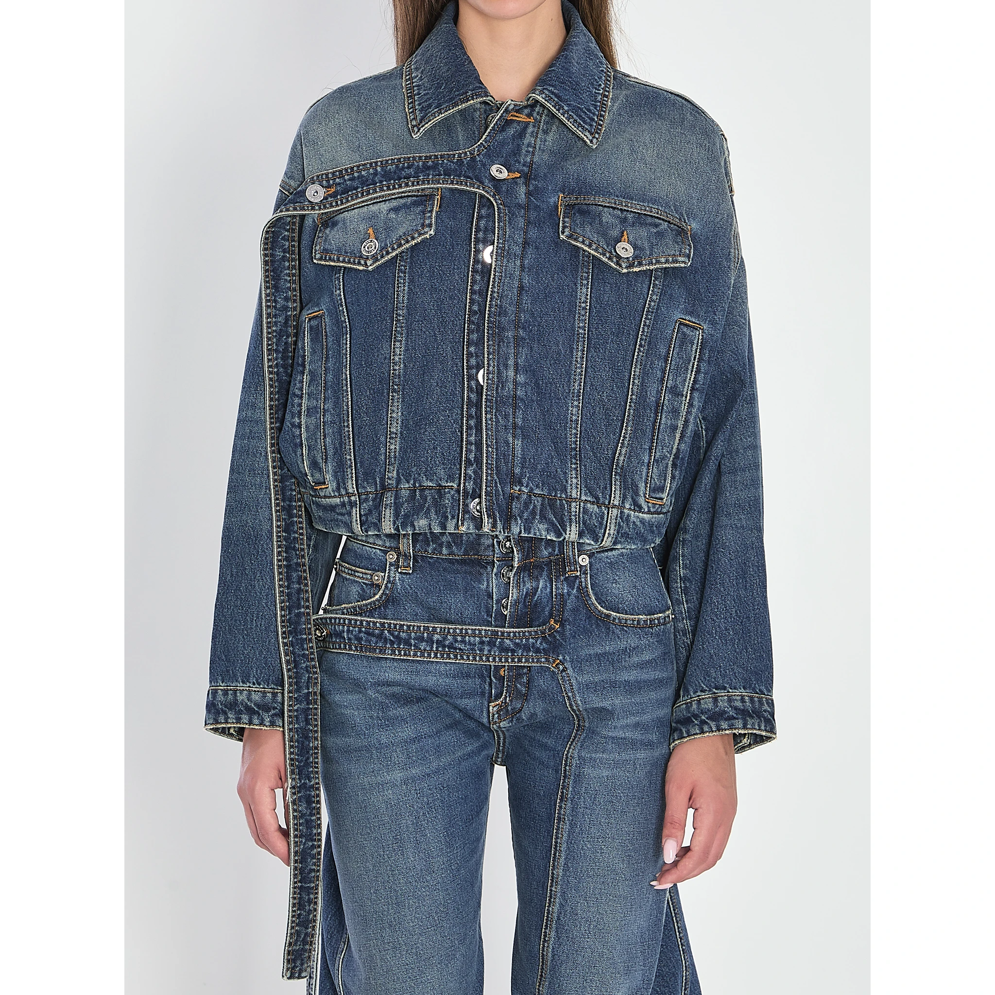 Strap jacket in denim