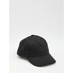 Baseball cap with logo