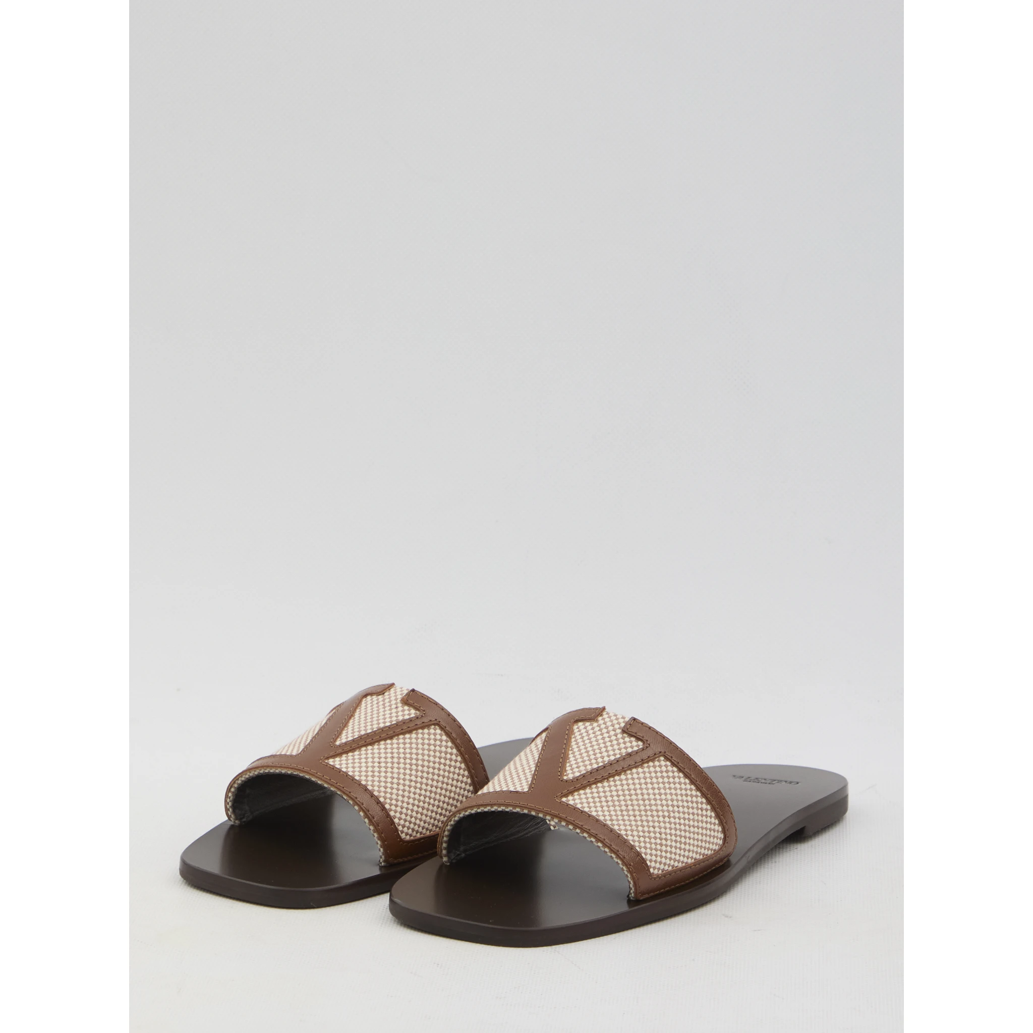 Superstar Slide Sandals