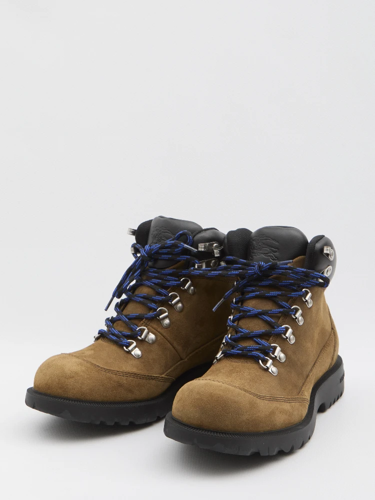 Moor trekking boots alternative