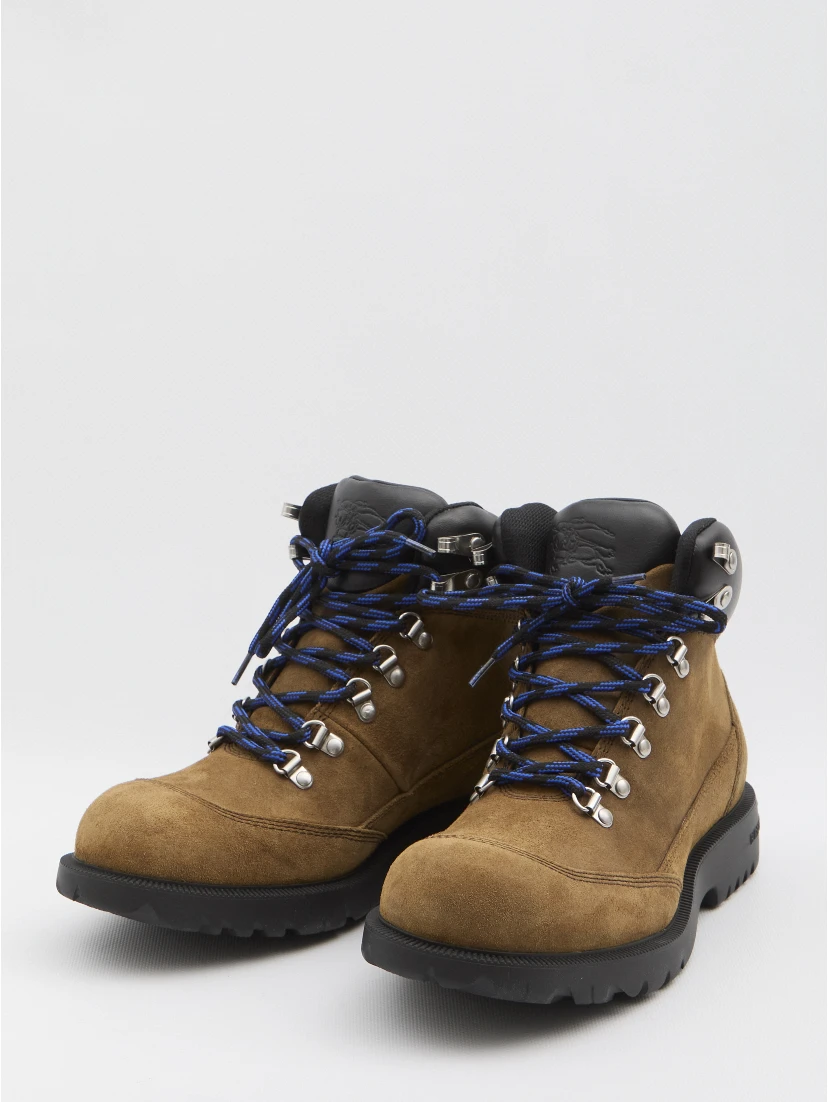 Moor trekking boots