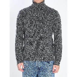 Mouline turtleneck sweater