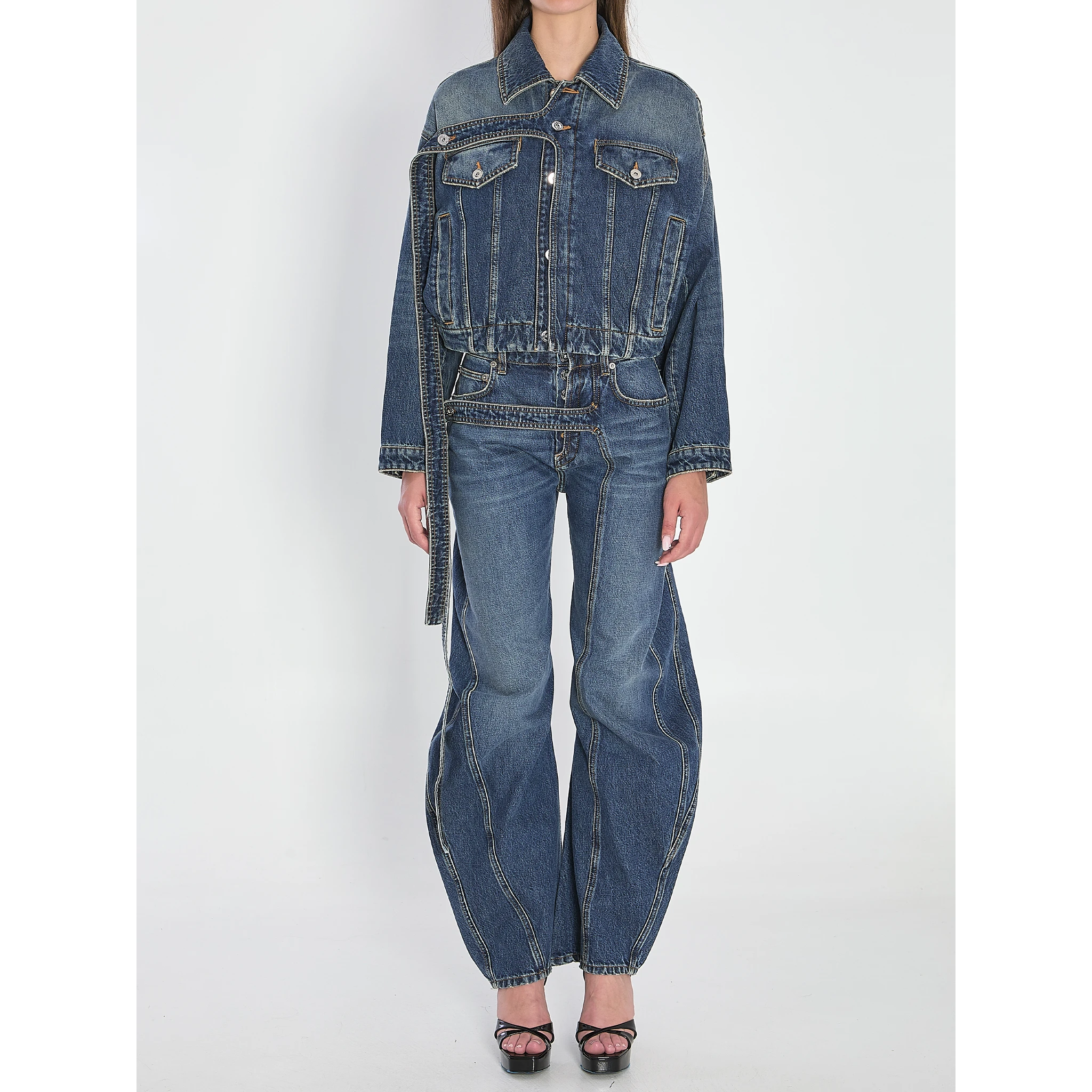 Strap jacket in denim