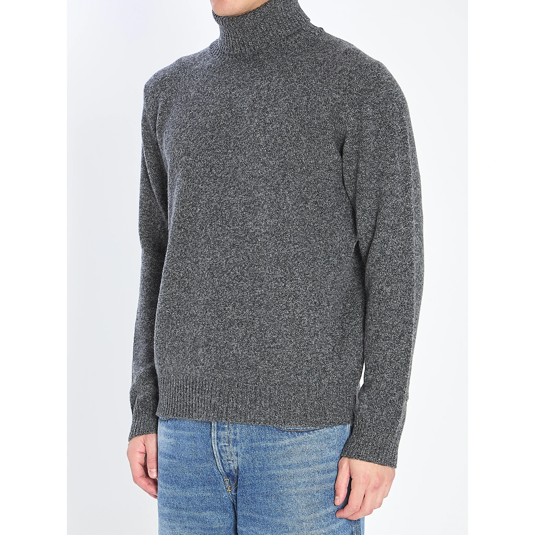Mouline turtleneck sweater