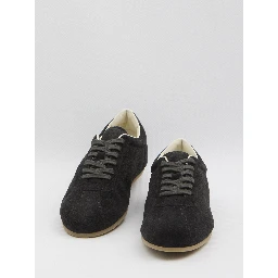 Driving sneakers in suede