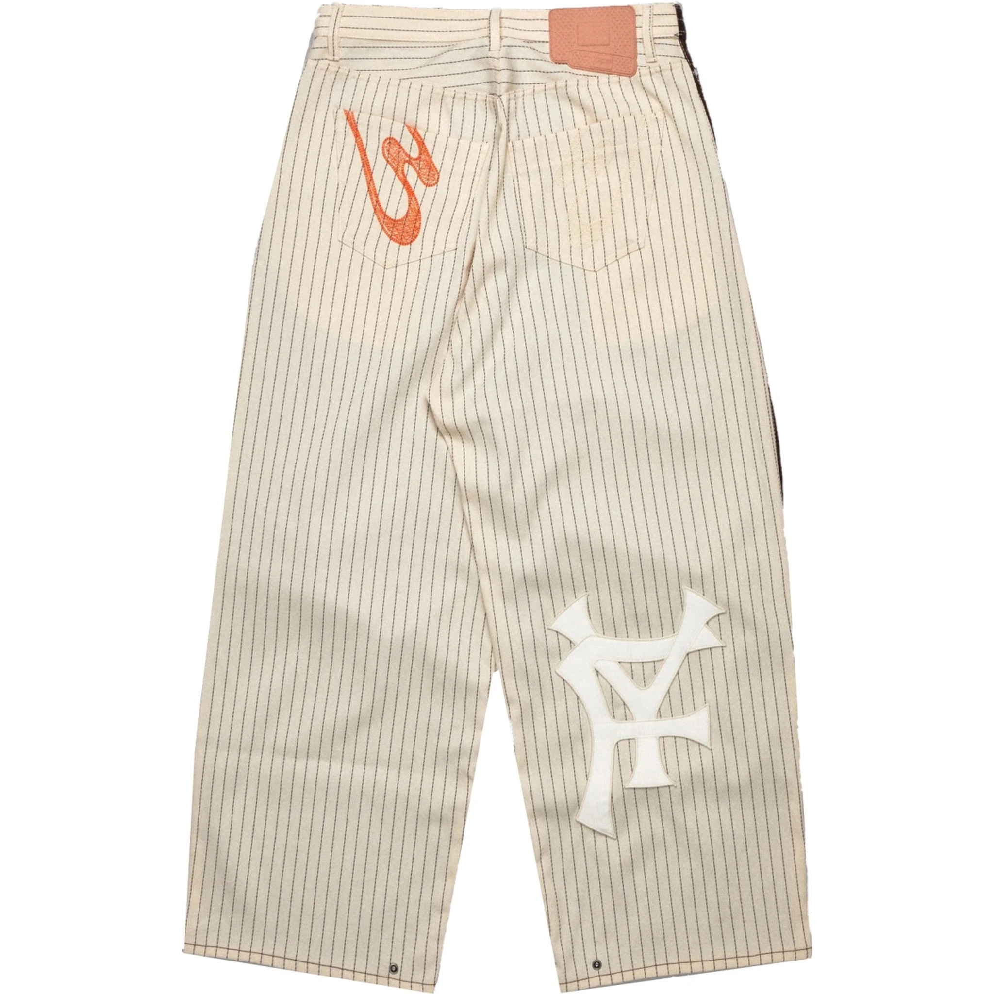 ملابس جاهزة بصيغة PDF... بني