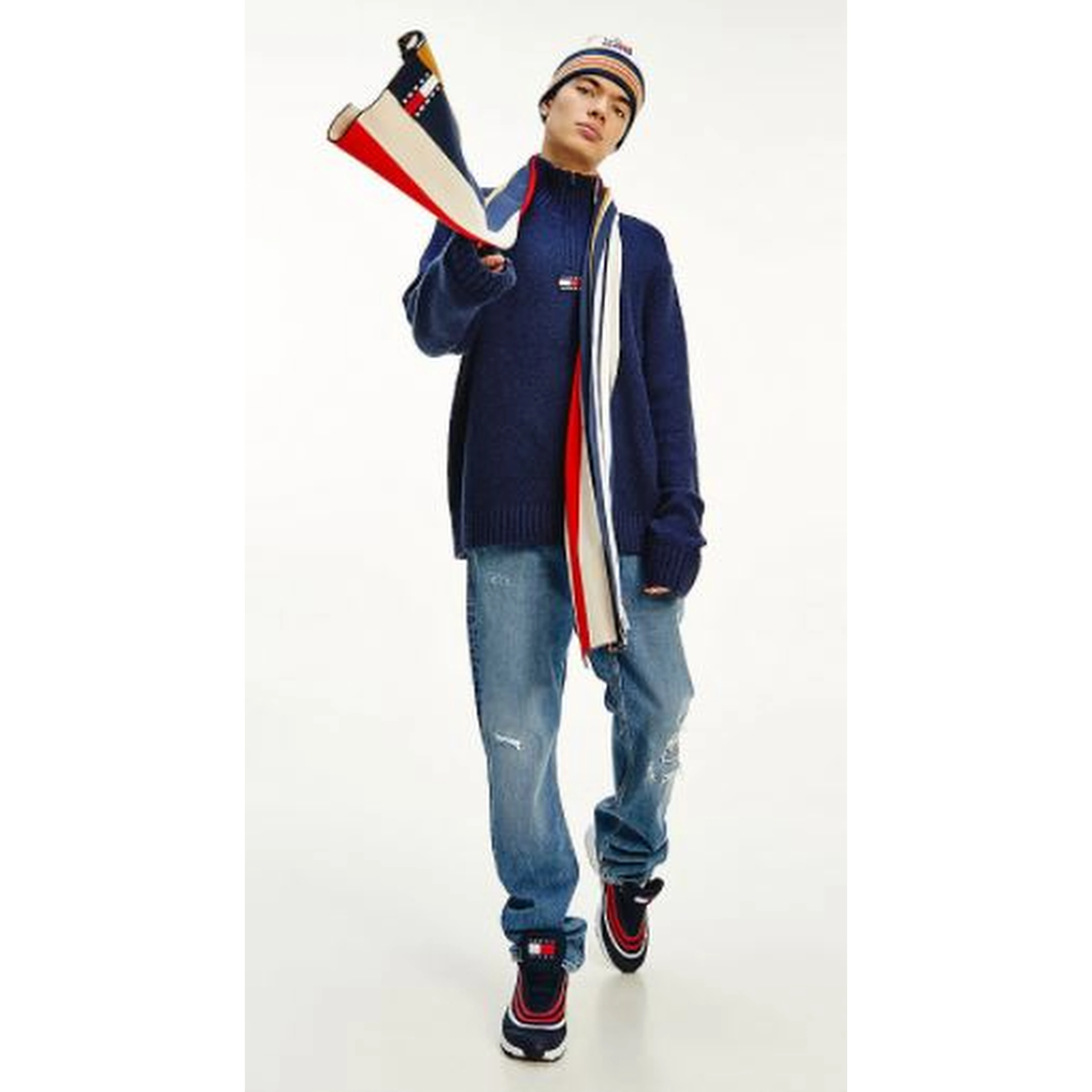 TOMMY JEANS Trousers Blue