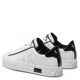 ARMANI EXCHANGE Sneakers