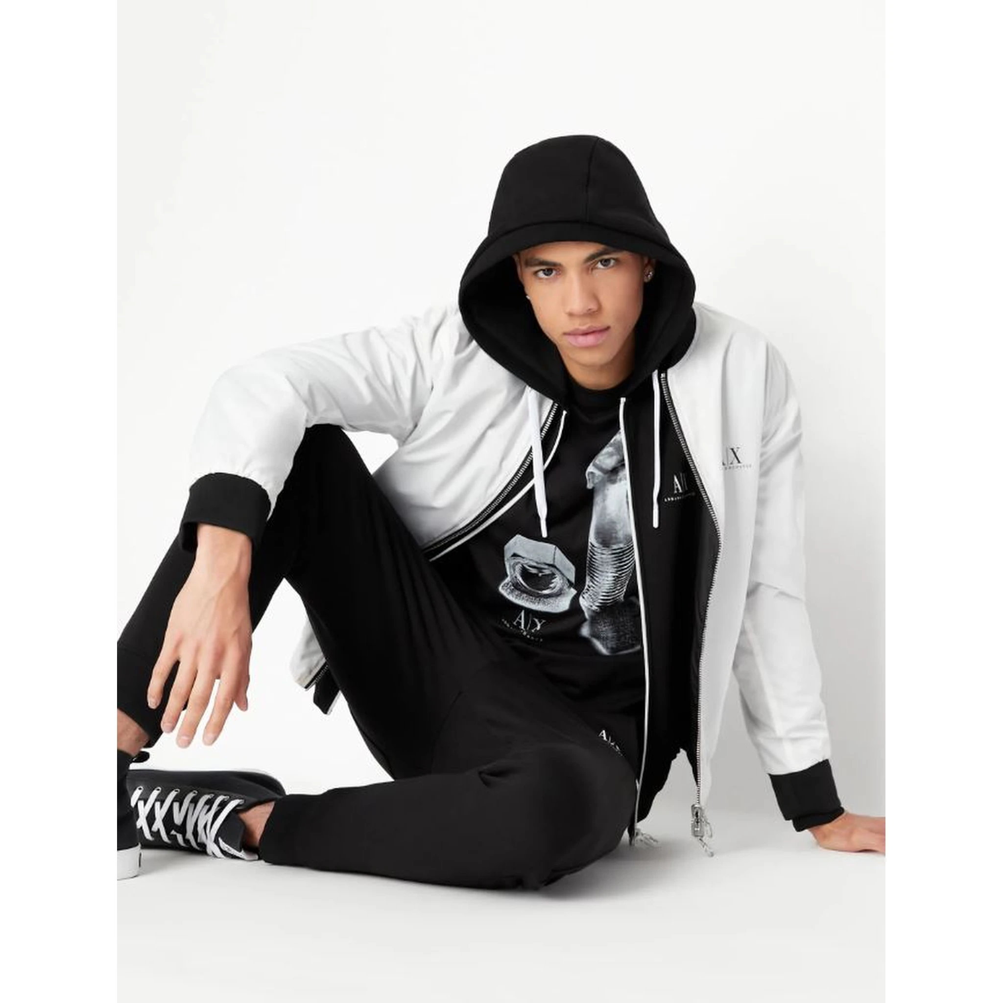 ARMANI EXCHANGE Trousers Black