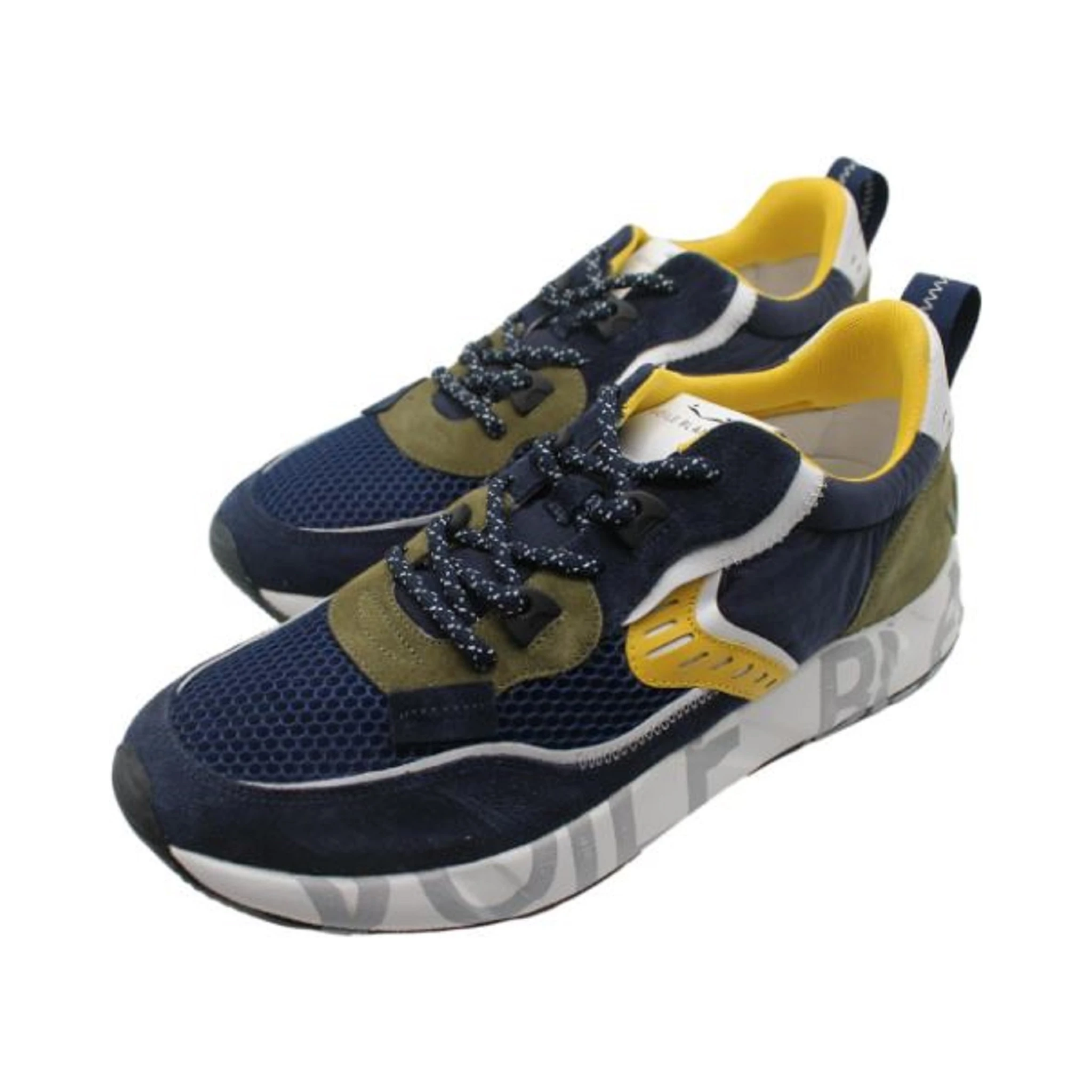 حذاء رياضي أبيض أزرق