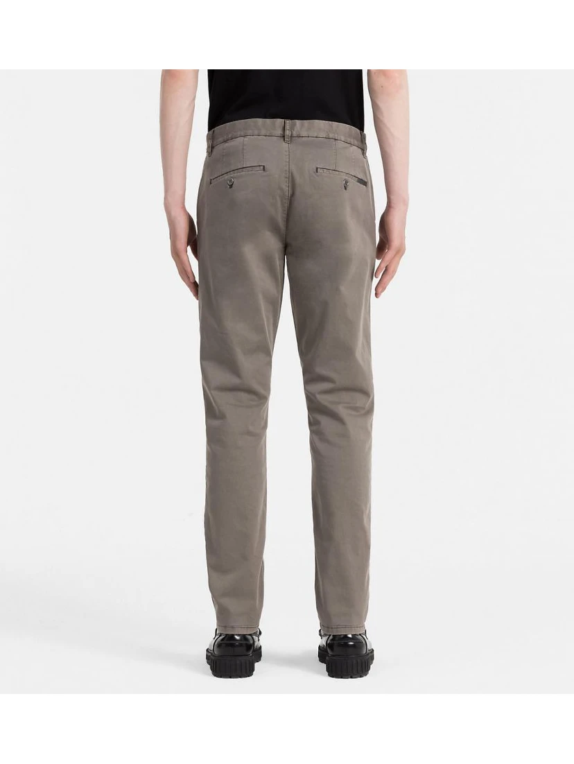Calvin Klein RTW... Beige