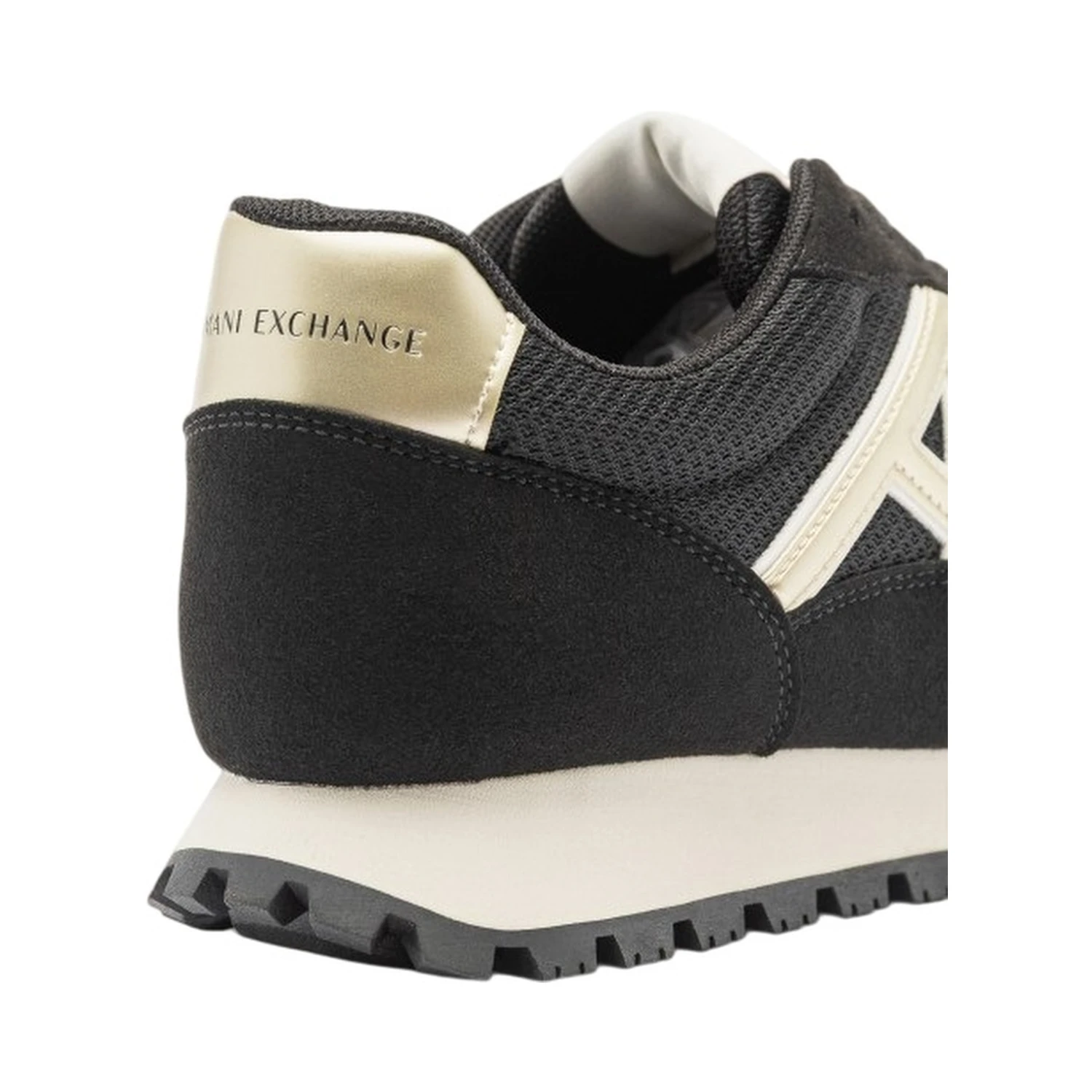 logo-detail mesh panel sneakers