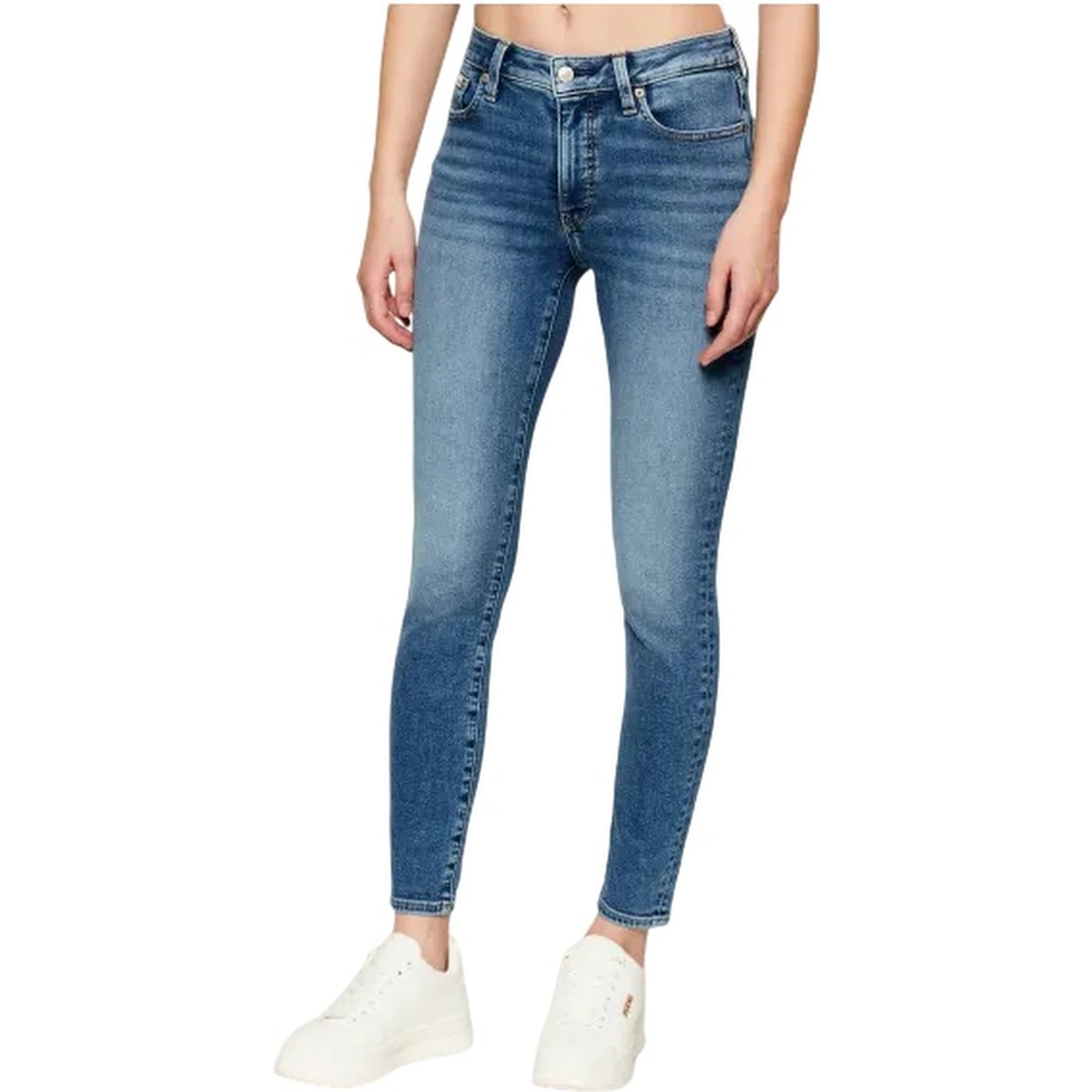 جينز كالفن كلاين أزرق