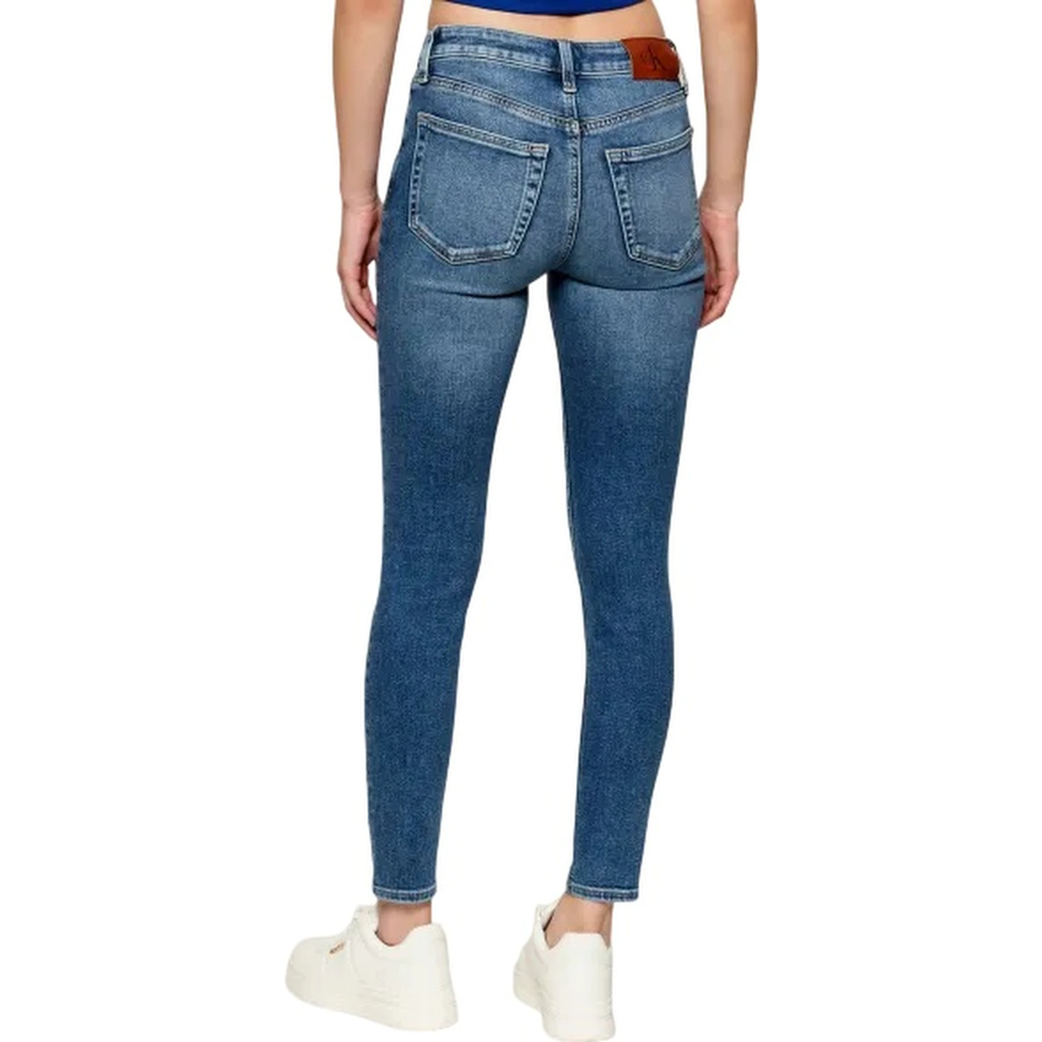 جينز كالفن كلاين أزرق