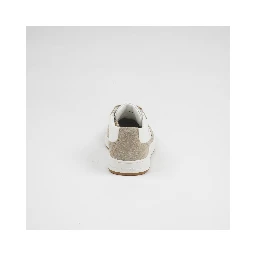 أحذية برادا الرياضية