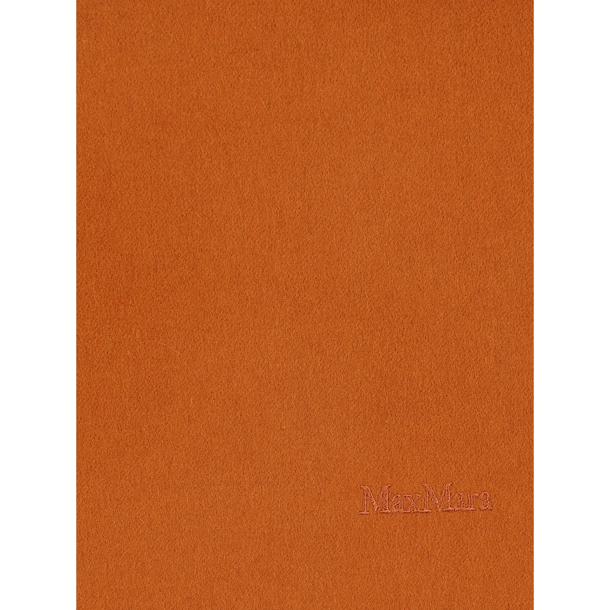 أوشحة ماكس مارا